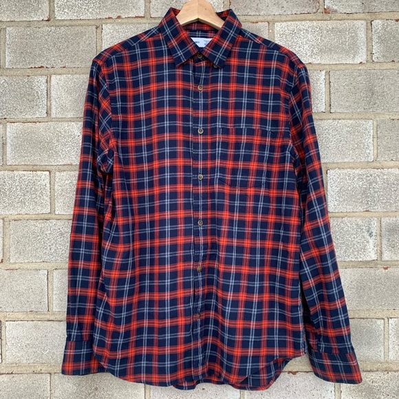 Men’s button down shirt - Picture 2 of 6